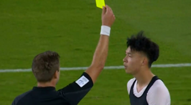 yl7703永利-王钰栋压哨破门！轰U23亚洲杯首球，脱衣庆祝染黄，对手集体绝望|国足|处子球|越南|中国男足|拜合拉木_新浪体育_新浪新闻