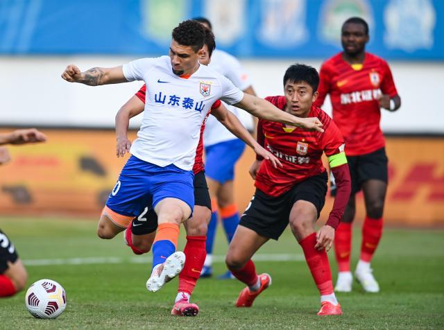 永利yl23411-转机？莫伊塞斯同意降薪续约待拍板 泰山放手一搏