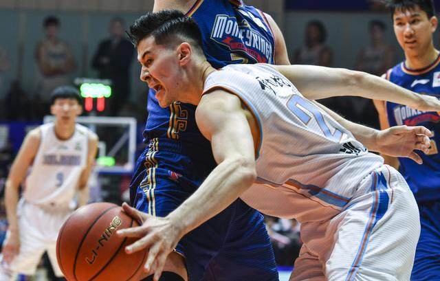 青春风暴未能如约而至 外援能否拯救新疆队于水火